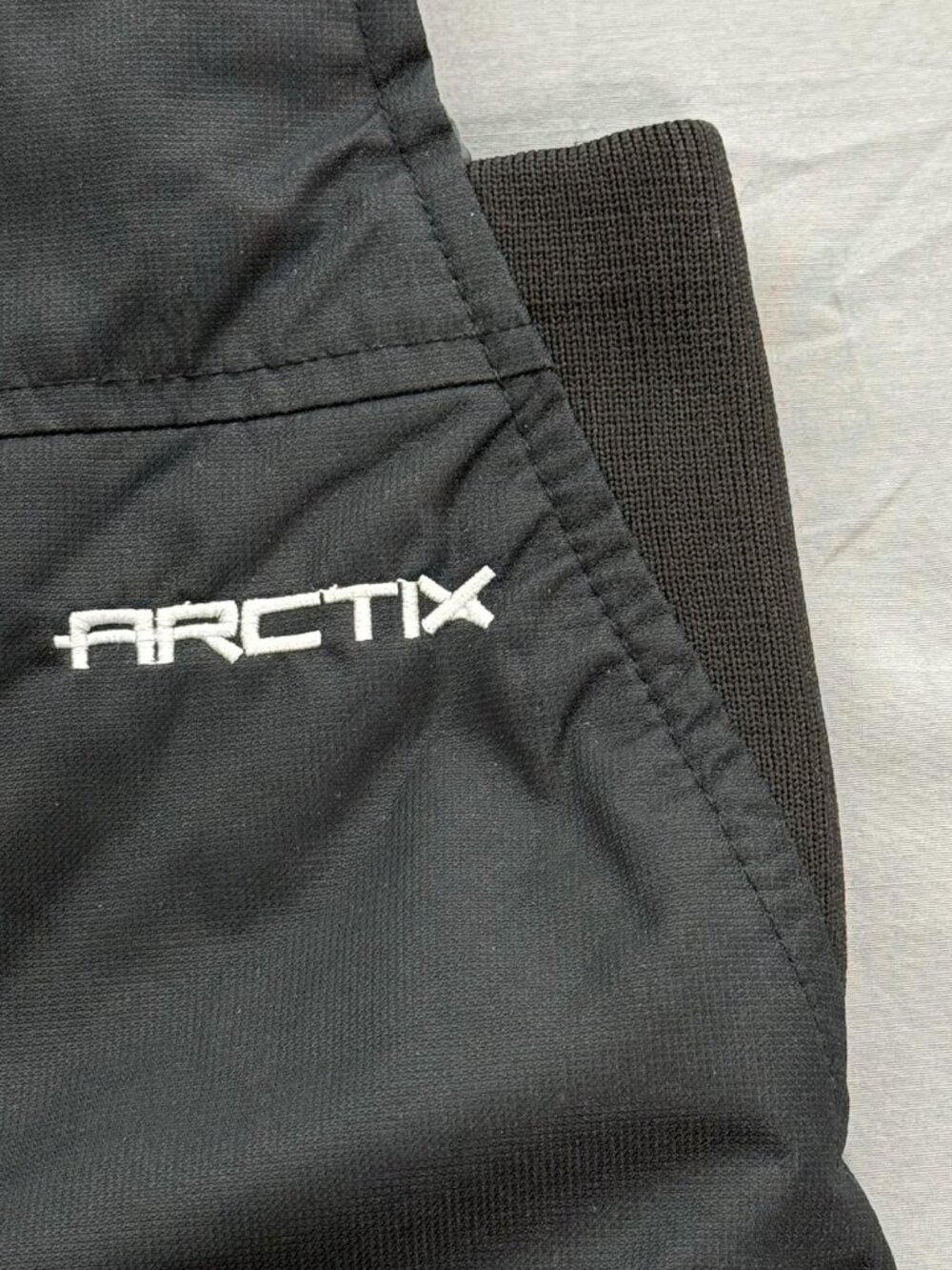 Arctix Insulated Bib Overalls Snow Pants 2T Boys Toddler Black Winter Outdoors - Picture 7 of 10